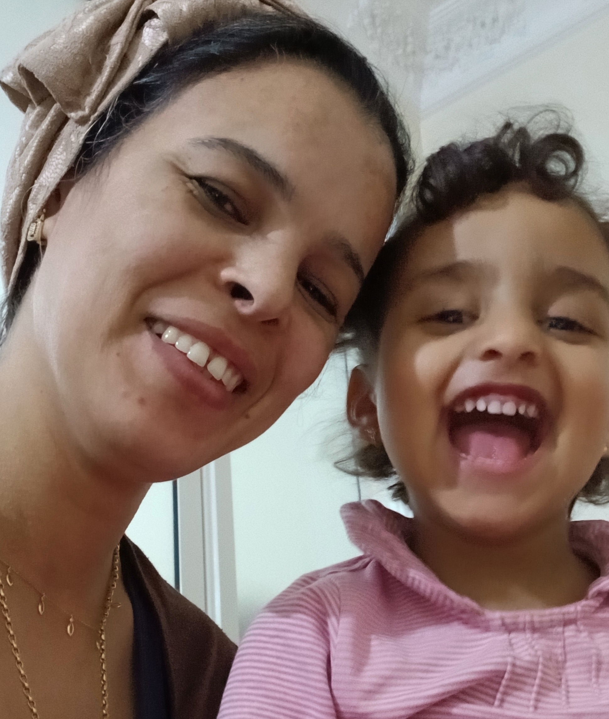 Khadija Adnane_DpKLv