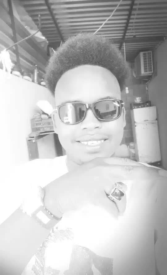 ���� ���_wXvBe